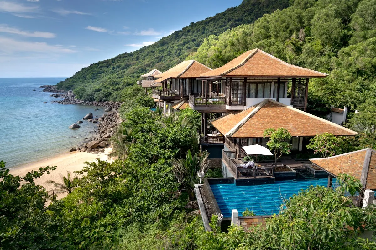 Best PMS platforms for VRBO vacation rental hosts in 2026