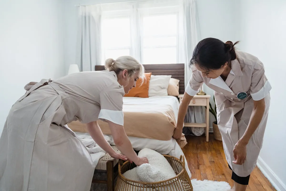 Équipe de ménage professionnelle de location saisonnière