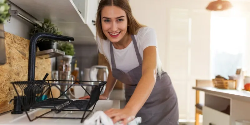 Undeclared labor risks for Airbnb concierge services
